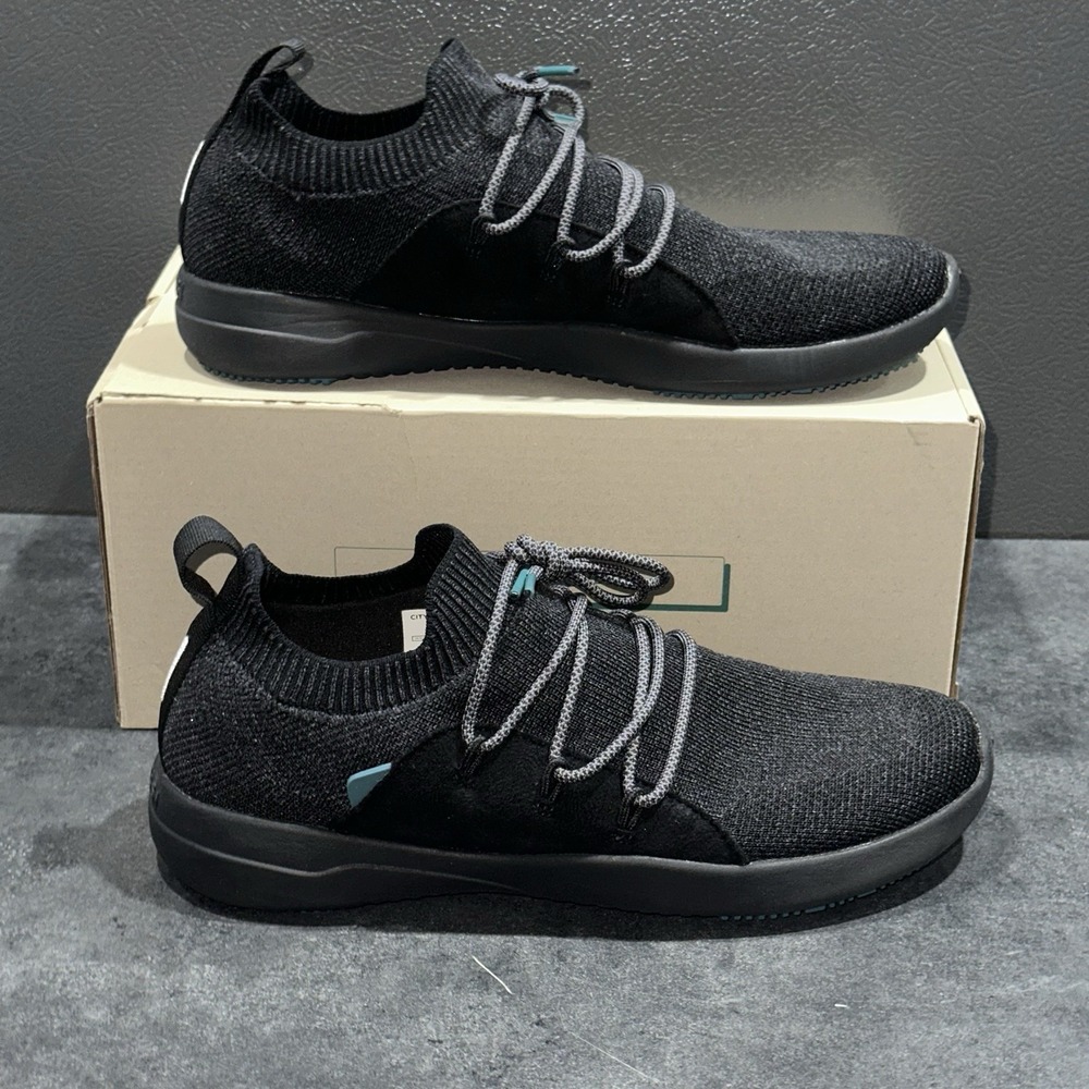 Vessi Cityscape Classic Sneaker Mens Size 6 Storm Black on Black Waterproof EUC